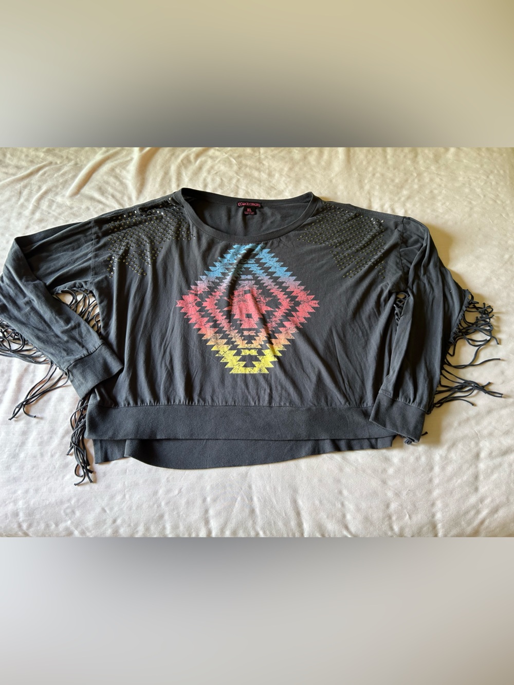 ROCK & ROLL COWGIRL Black Fringe Dolman Top with Rainbow Aztec Graphic